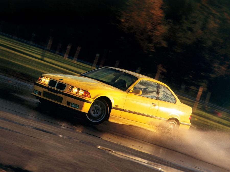 BMW M3 Coupe (US) '1994